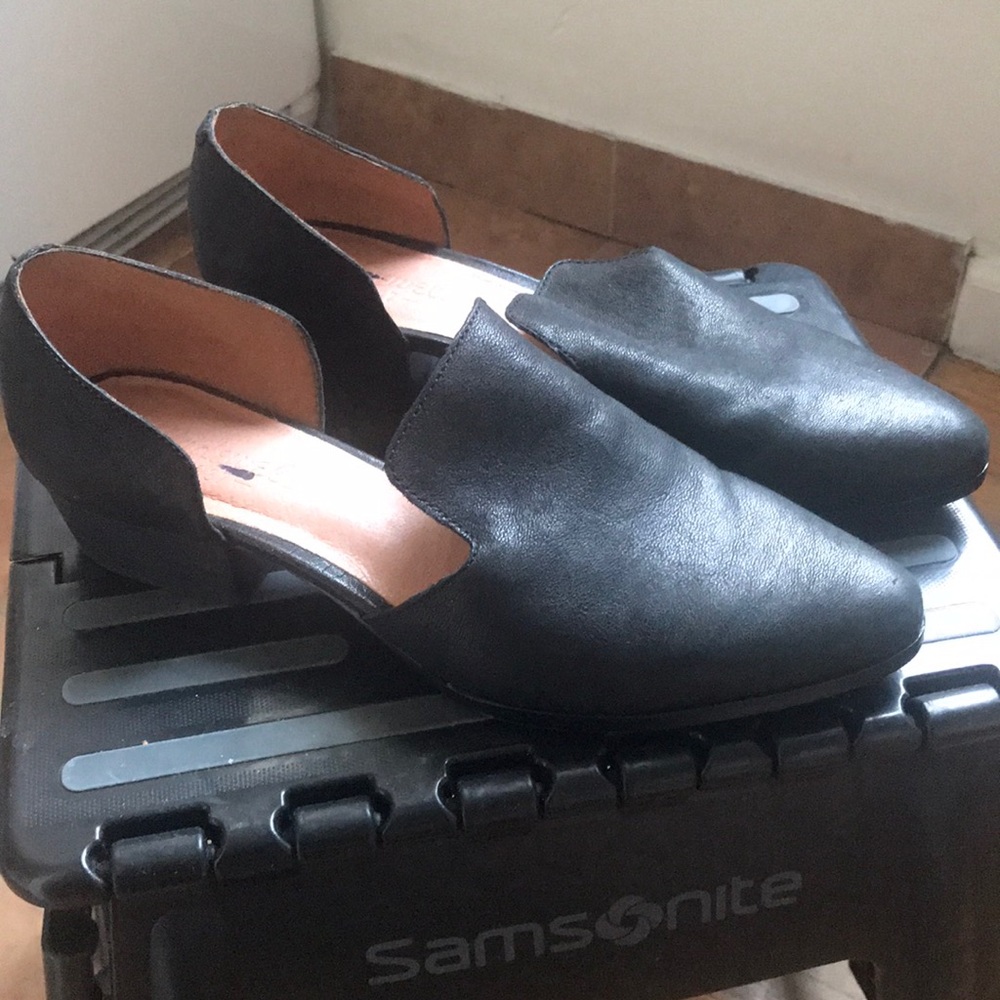Madewell cutout loafers